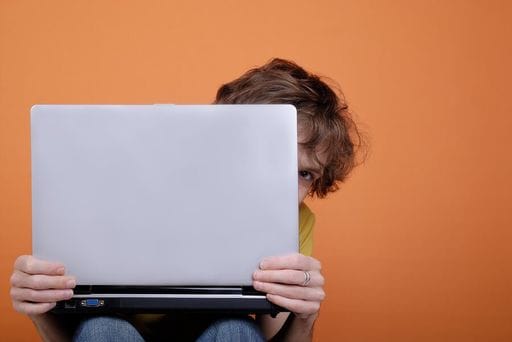Alguien creó el e-mail y no lo notaste, ahora te estás perdiendo algo más… Post feature image