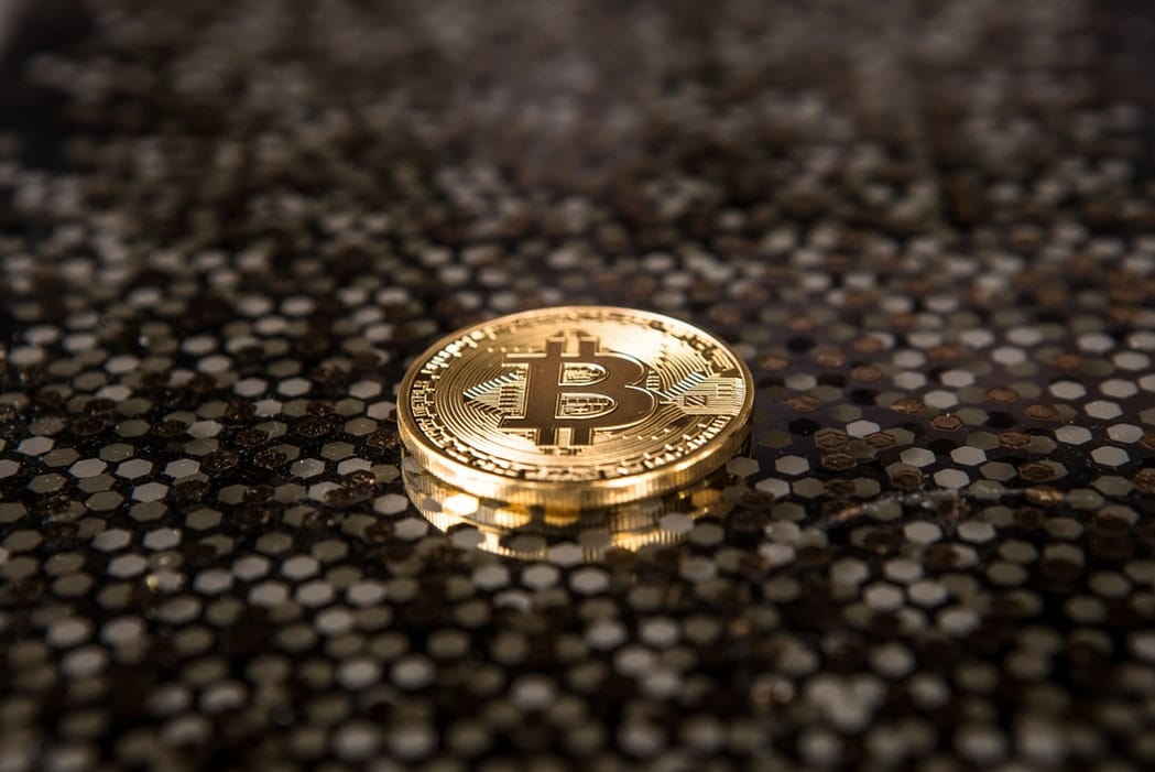 Ya hay fecha para Constantinopla, la cuestionada criptomoneda de JP Morgan y más Post feature image